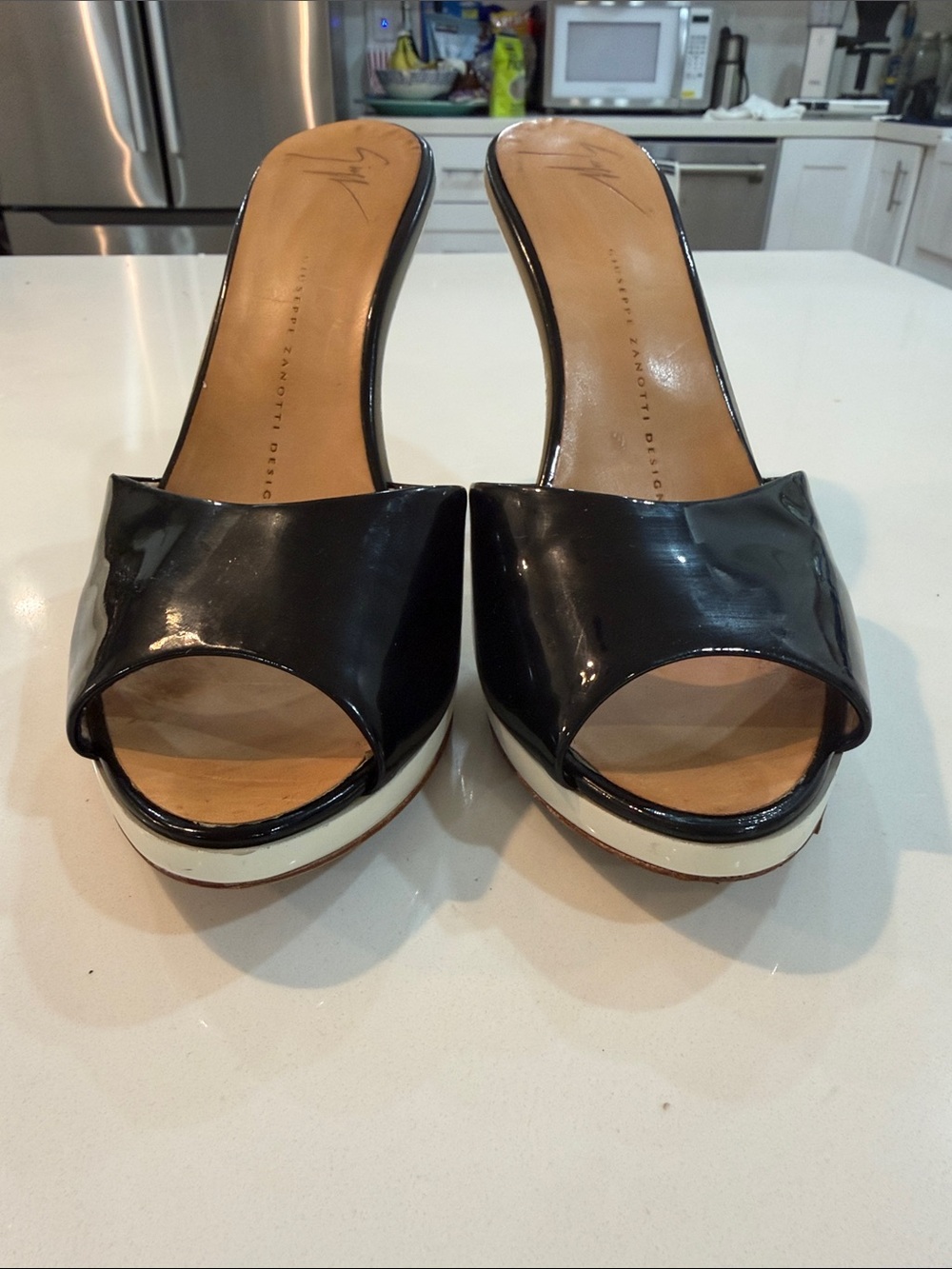 Giuseppe Zanotti Black Patent Leather Open-Toe Mule 👠 vintage Y2K - Picture 7 of 16